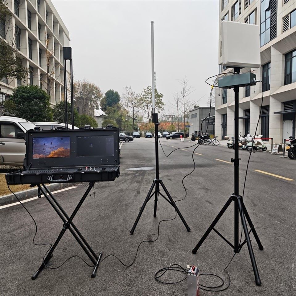 Auto Tracking Antenna suppliers